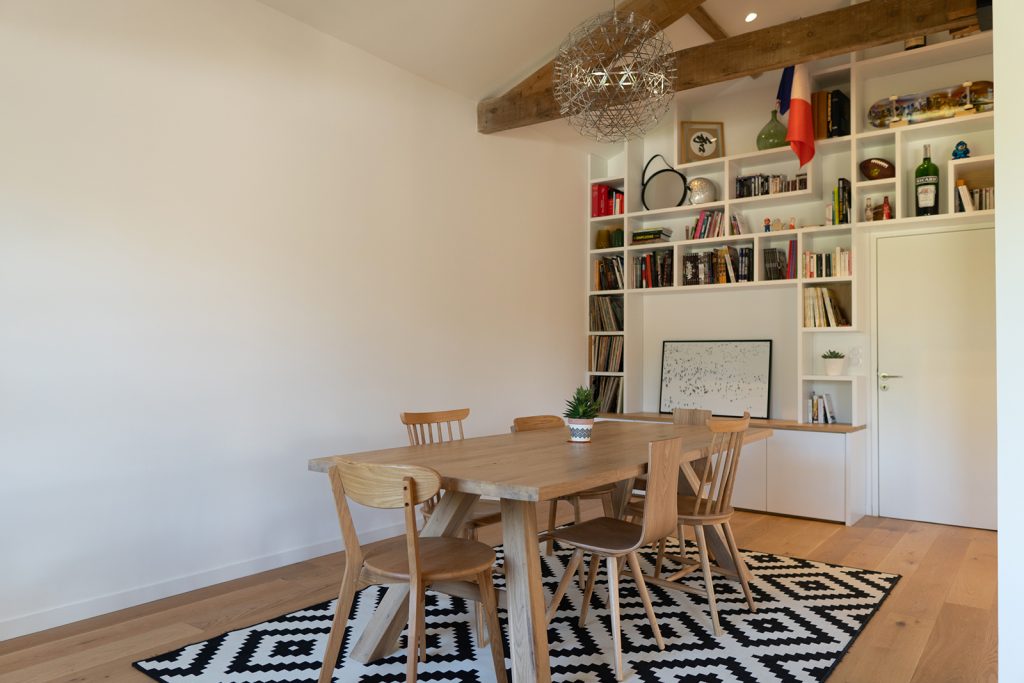 Bibliothèque blanc et chêne 1